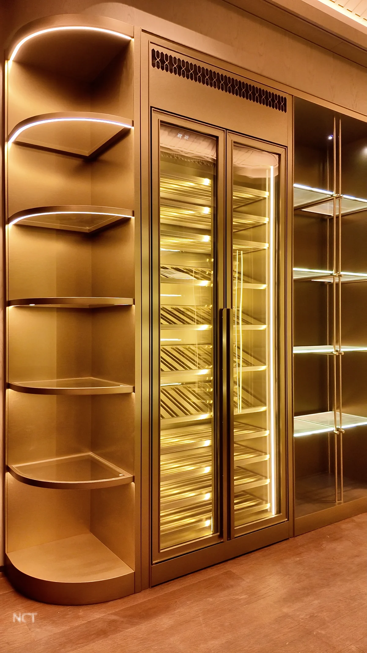 Galaxy Bay Peninsula U-Shaped Wine Cellar - Image 6