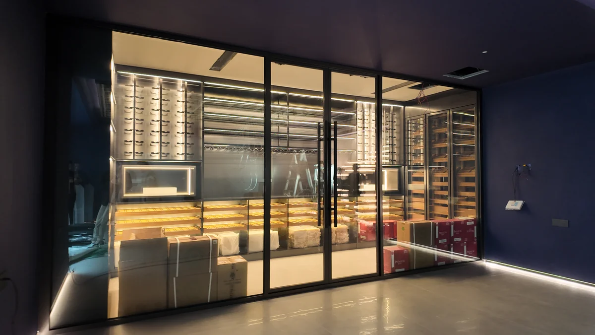 Huizhou Xiaojingwan Seaside Walk-In Cellar view 2