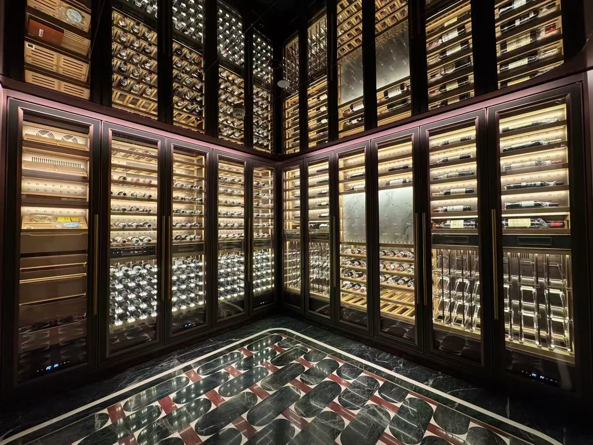 Boutique Hotel Wine Display