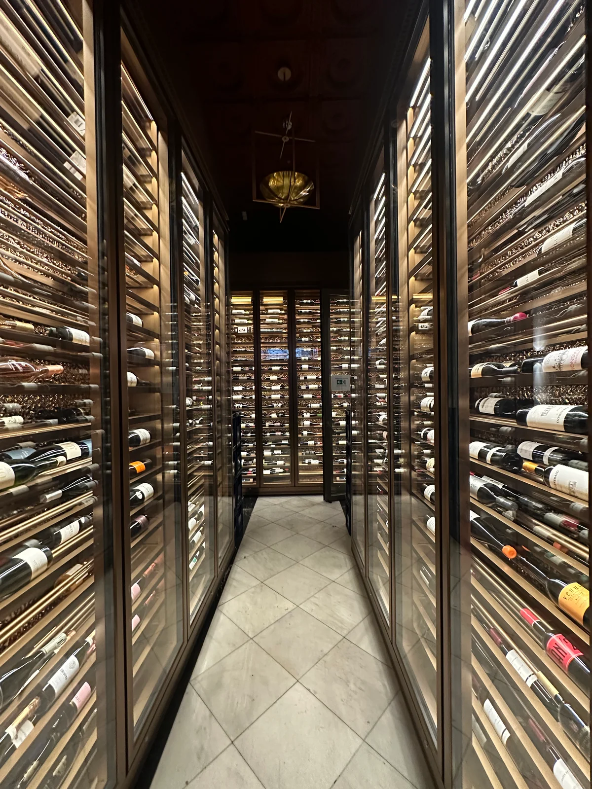 Spain Royal Hotel Golden Wine Corridor