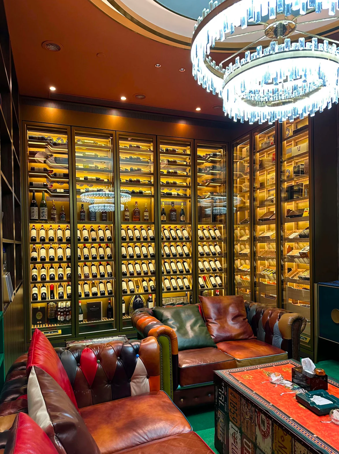 Luxury Wine Lounge